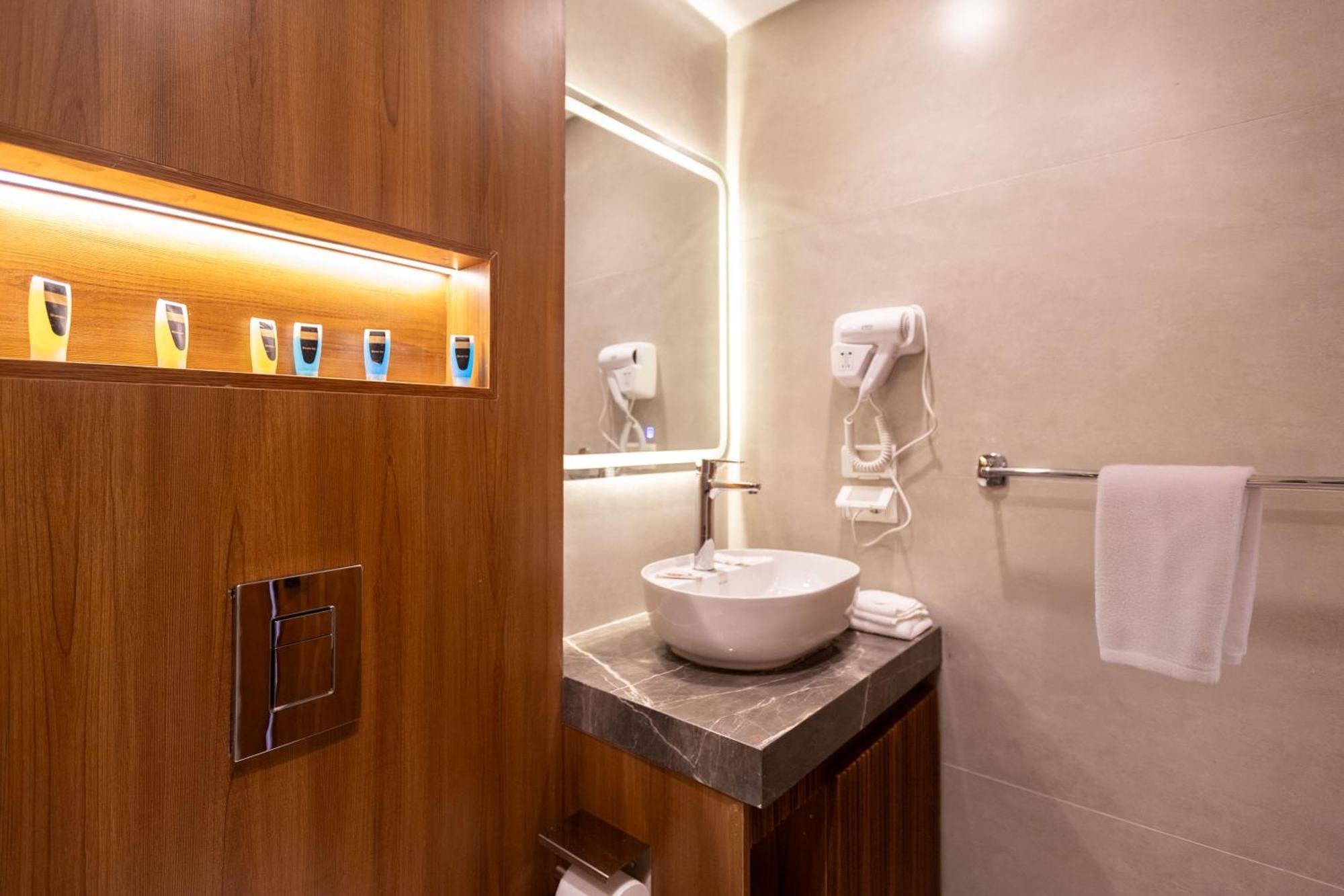 Galaxy Pyramids View Inn Kafret el-Gabal Екстериор снимка