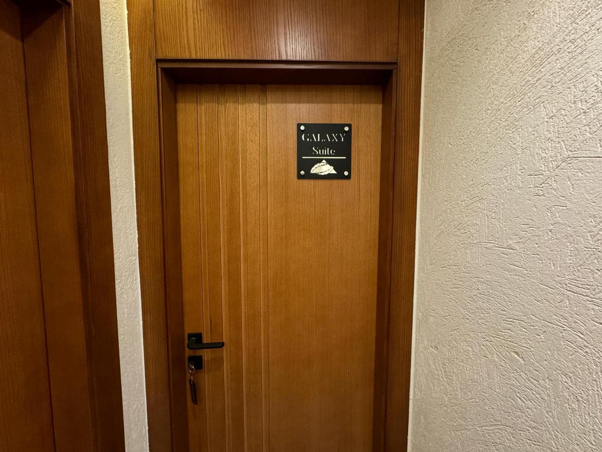 Galaxy Pyramids View Inn Kafret el-Gabal Екстериор снимка