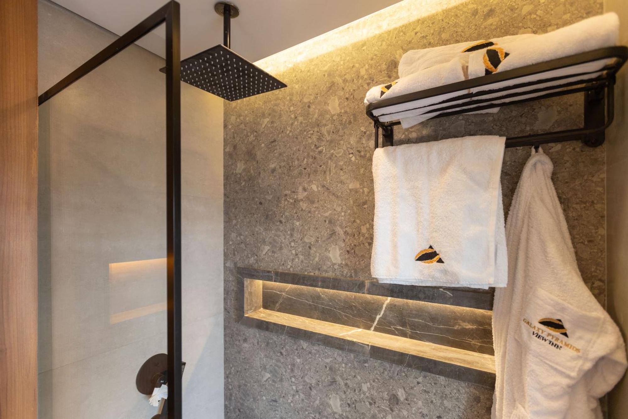 Galaxy Pyramids View Inn Kafret el-Gabal Екстериор снимка